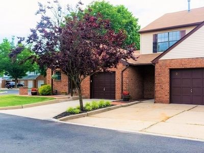 2 Howard Ct, Lebanon, NJ, 08833