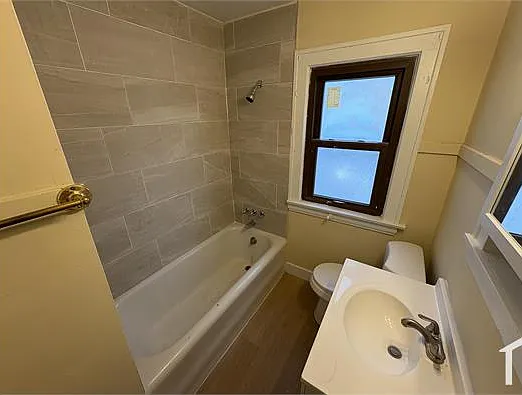 13315 S Parkway Dr — Photo 10