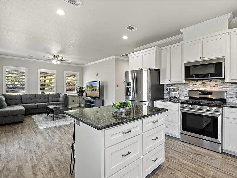 414 Gregg Dr — Photo 30