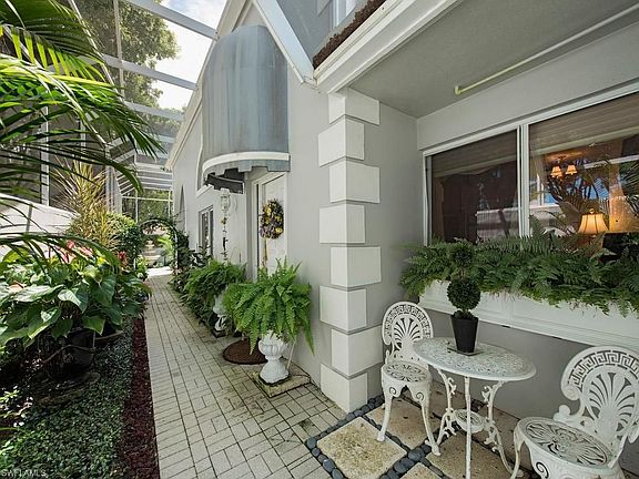 4th image of 7090 Villa Lantana Way