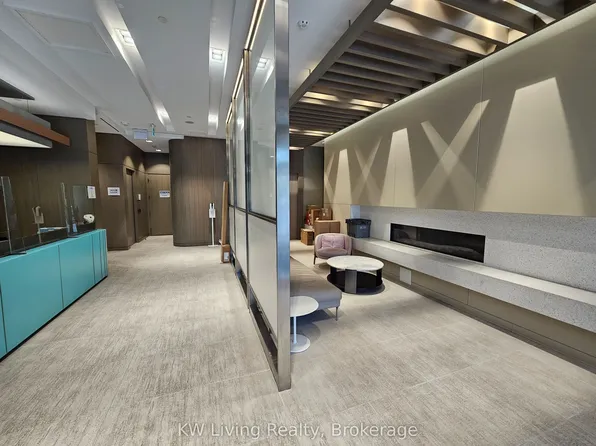 19 Western Battery Rd, Toronto, ON