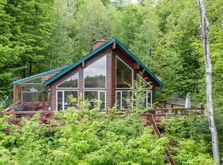 100 Rock Rd S, Huntsville, ON P1H 2J4