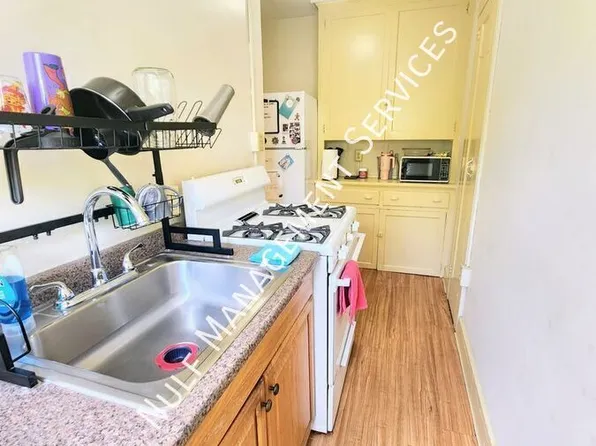 5854 Forbes Ave APT 7, Pittsburgh, PA 15217