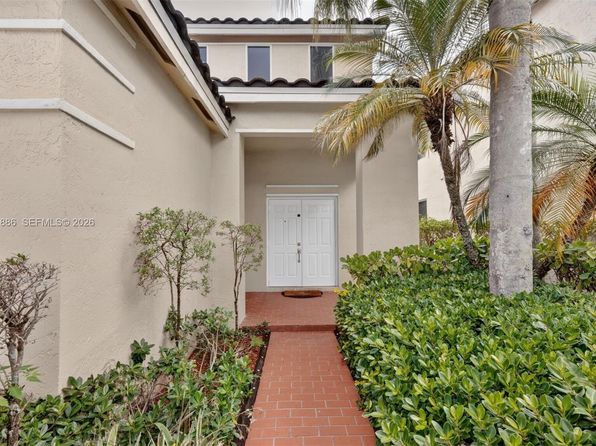 1115 Camellia Cir #1115