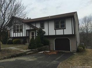 146 White Birch Dr, Waterbury, CT 06708