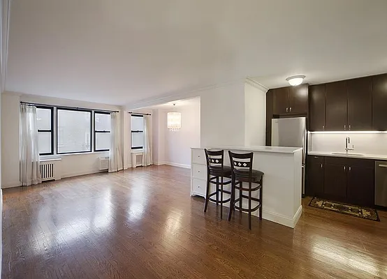 Rented by Warburg | media 16