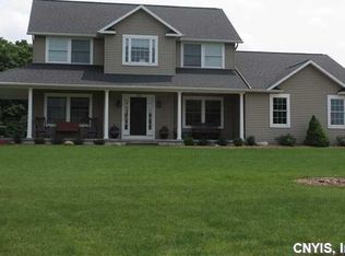 312 Arch Stone Way, Camillus, NY 13031