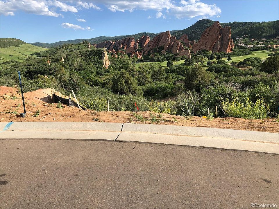 1st image of 6125 Woodbine Way
