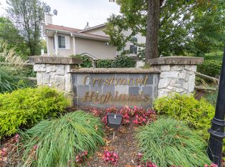 70 Academy Ct, Bedminster, NJ 07921