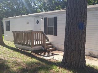1612 Wildwood St, Huntsville, TX 77340