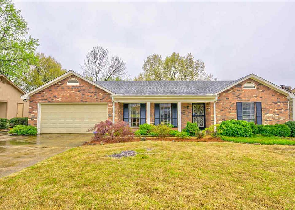 1st image of 403 Laura Ann Dr