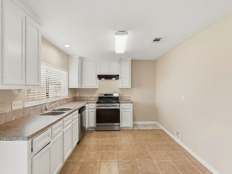 2658 Anthony Hay Ln — Photo 15