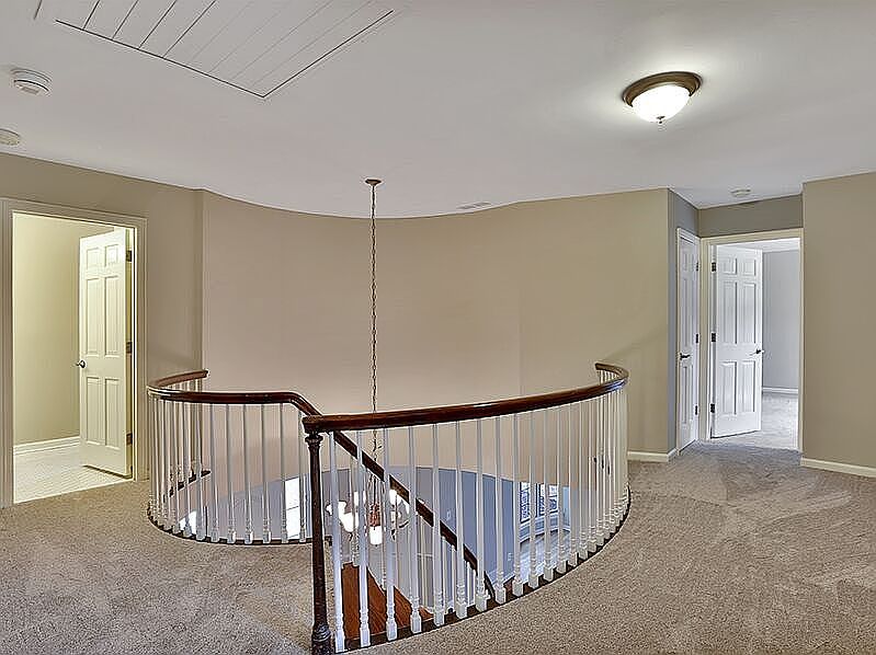 upstairs hall staircase
