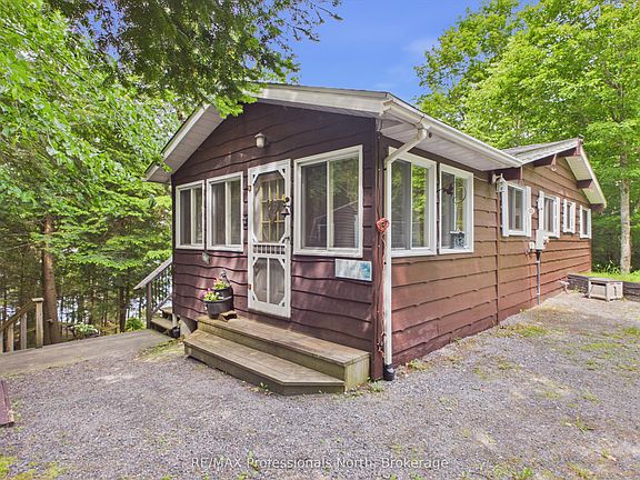 4th image of 1007 Leech Lake Point Rd