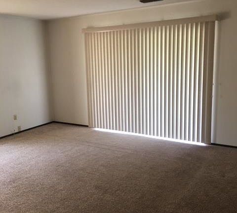 3rd image of 1920 Rohrer Dr