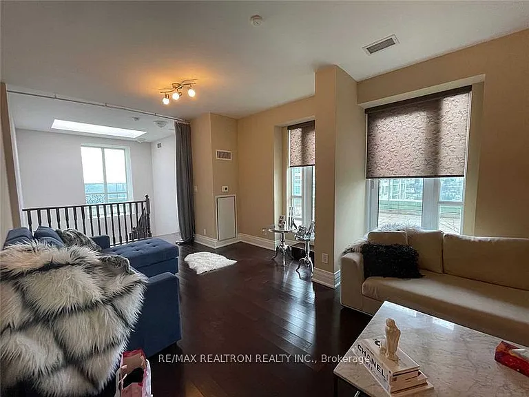 10 Bloorview Pl #1512 — Photo 6