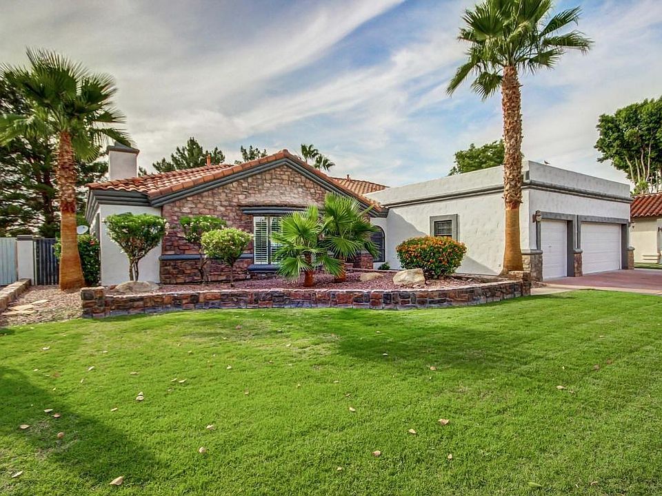 1st image of 1108 N Date Palm Dr
