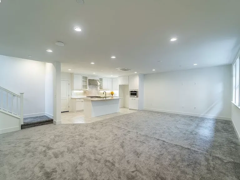 1107 Lorenzini Loop — Photo 12