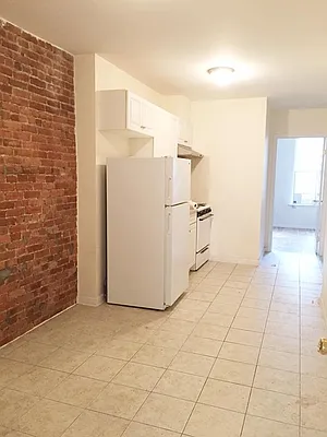 Rented by Manhattan Residential Group | media 8