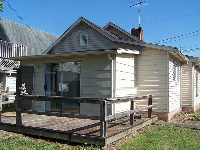 2nd image of 5626 3rd St