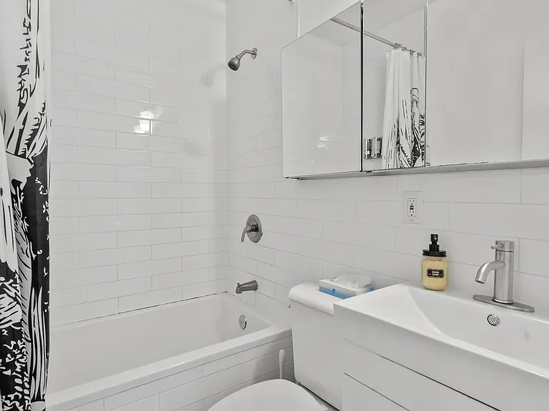 185A Powers St #1 — Photo 8