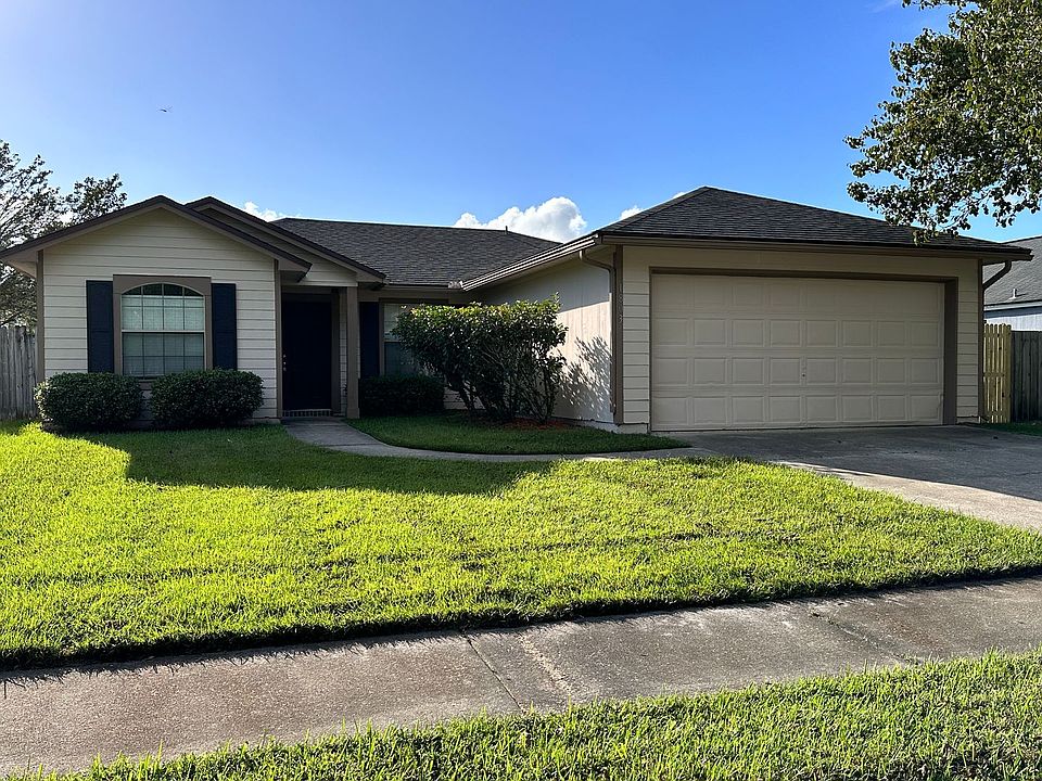 1st image of 1803 Sheraton Lakes Cir