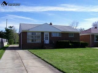 1st image of 188 Willard Ave