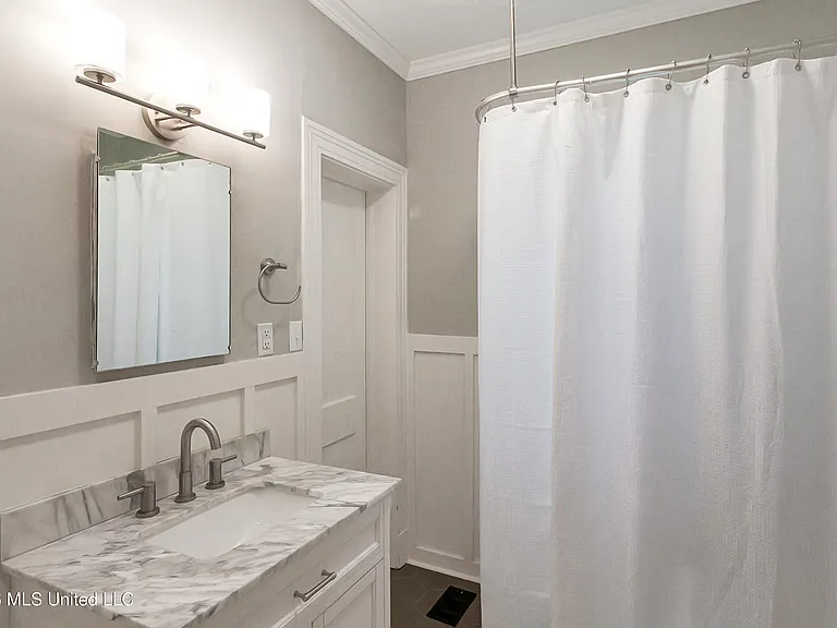 4097 Redwing Ave — Photo 18