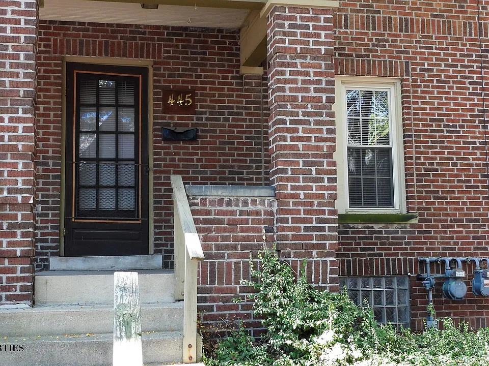 437-451 Rhoads Ave