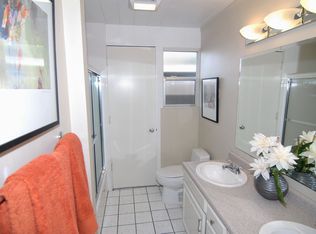 1192 Hollenbeck Ave, Sunnyvale, CA 94087