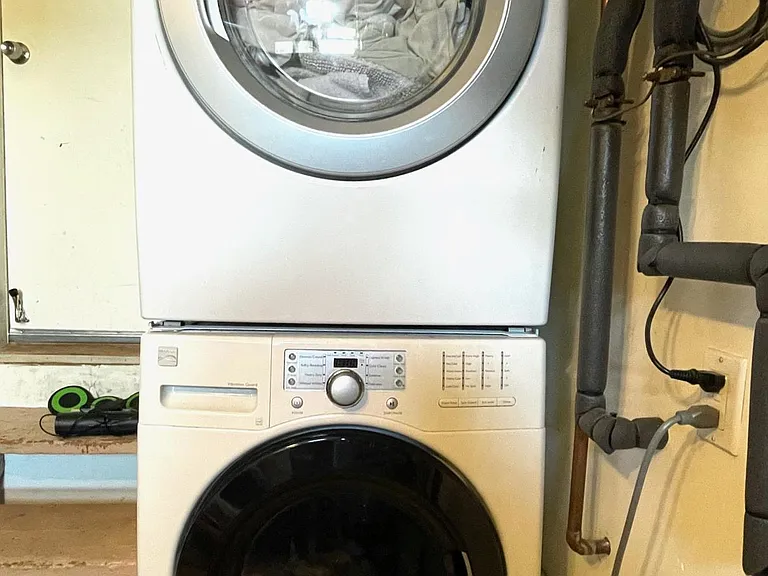 washer and dryer