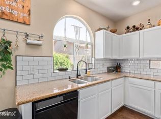 1110 E Catino St #R, San Tan Valley, AZ 85140