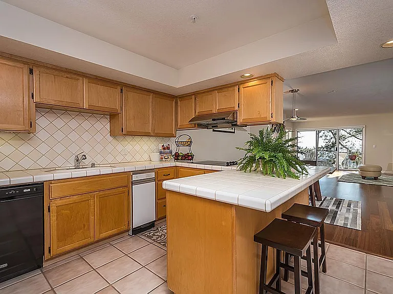 416 Portofino Dr #201 — Photo 5
