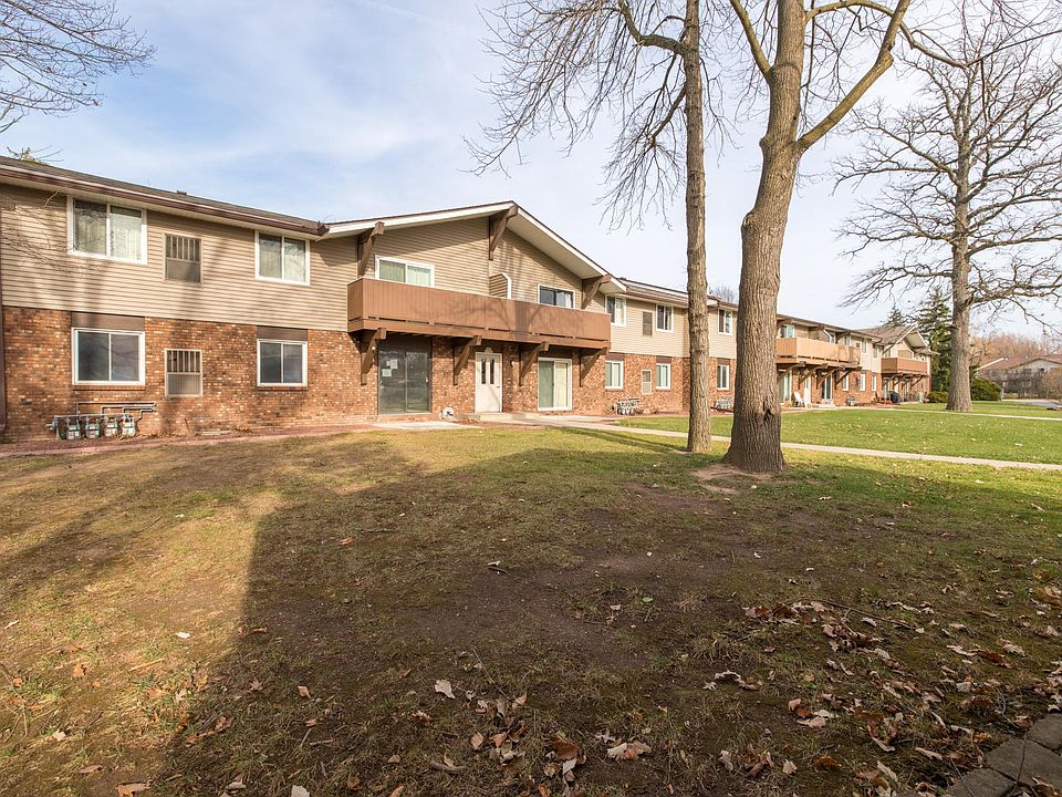 1st image of W158N11177 Legend Ave APT 8