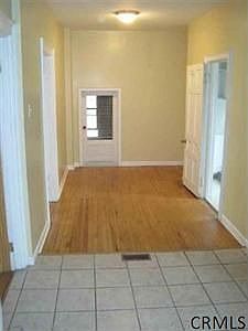 4th image of 149 South St