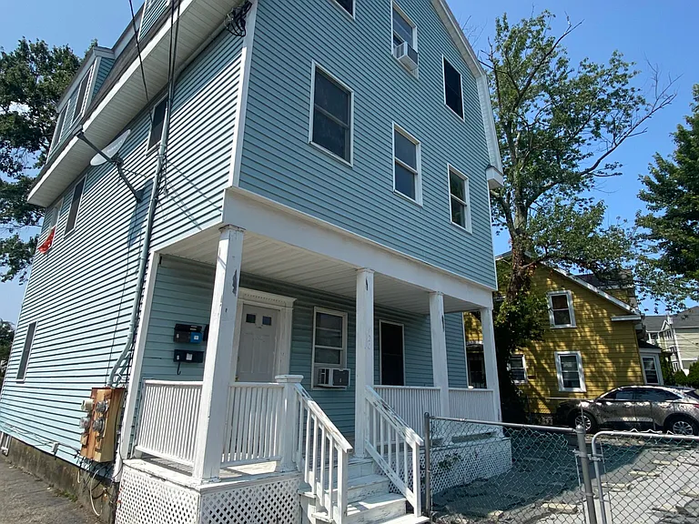 122 Sumner St #2 — Photo 12