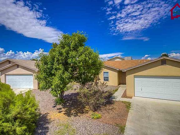 2nd image of 5731 Pecan Ln
