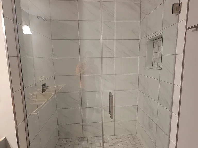 5S530 Paxton Dr — Photo 16