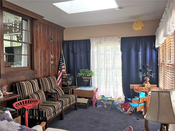 4th image of 1340 West Ave