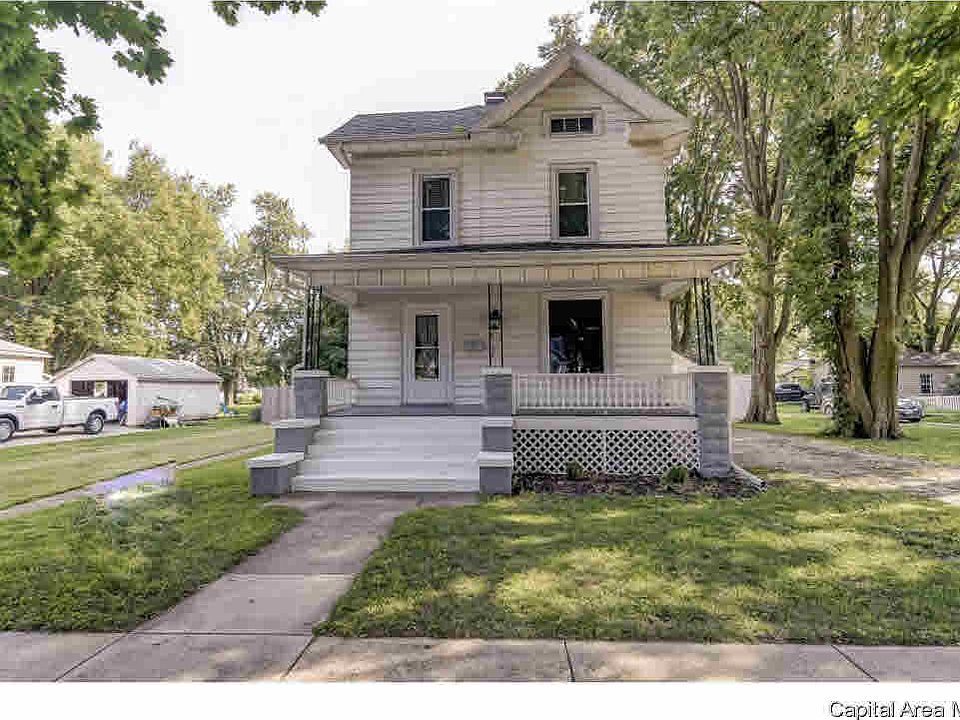 1st image of 208 W Conrey St