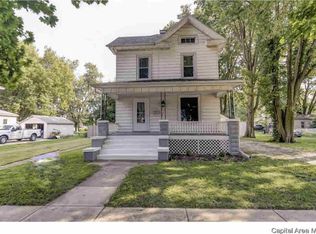 208 W Conrey St, Williamsville, IL 62693