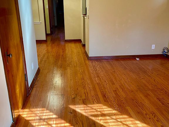 3rd image of 6225 Eichelberger St