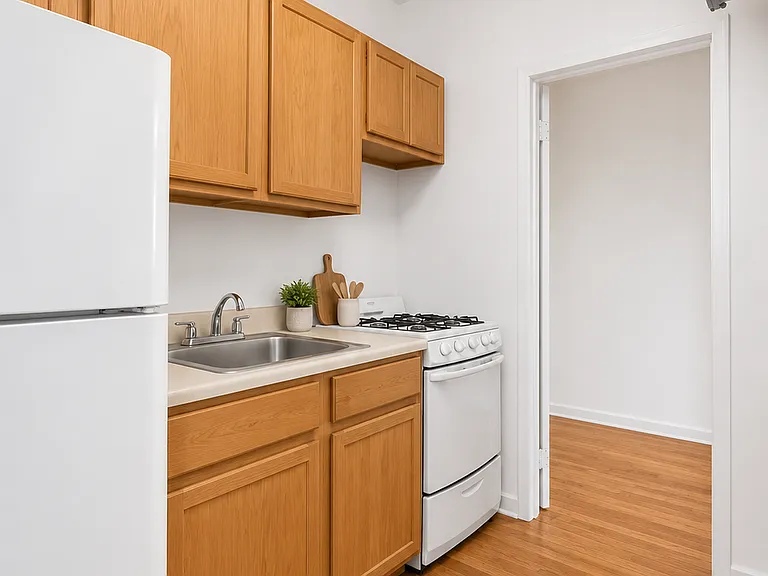 224 S 3rd St #14 — Photo 3