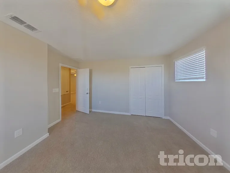 201 Sangmon Ct — Photo 8