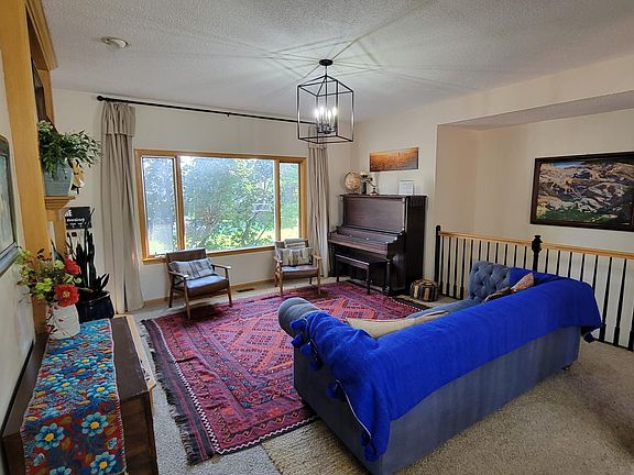 2nd image of 11827 W Carr Ct