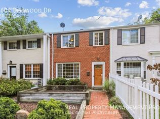 1604 Dogwood Dr, Alexandria, VA 22302