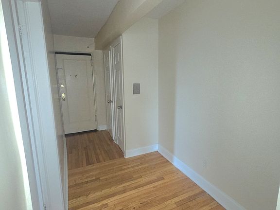 2nd image of 92-42 190th St #2