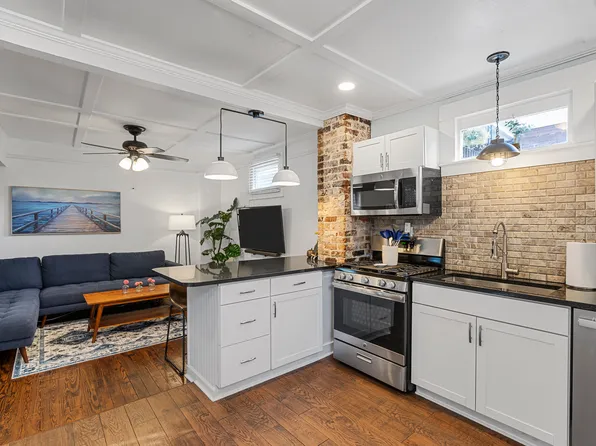 151 Line St APT A, Charleston, SC 29403