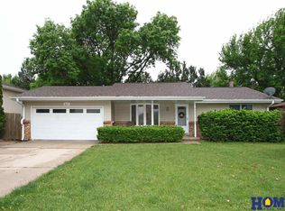 5239 Melrose Ave, Lincoln, NE 68506