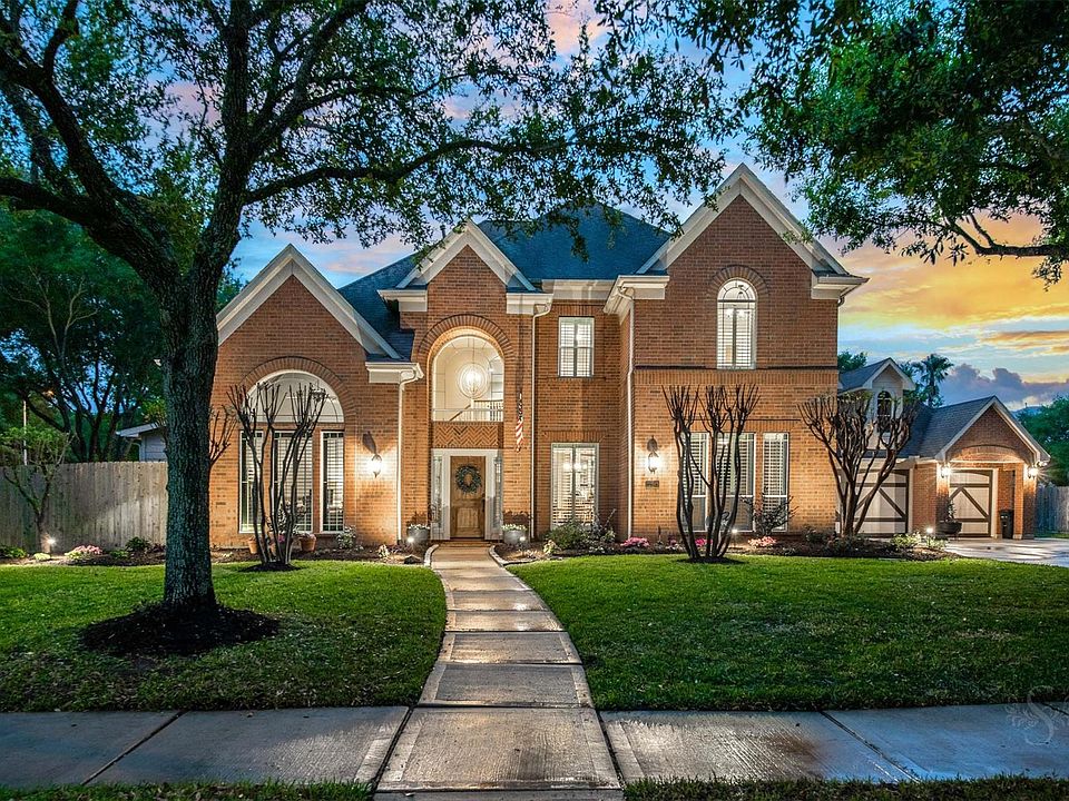 1st image of 22515 Wolfs Meadow Ln